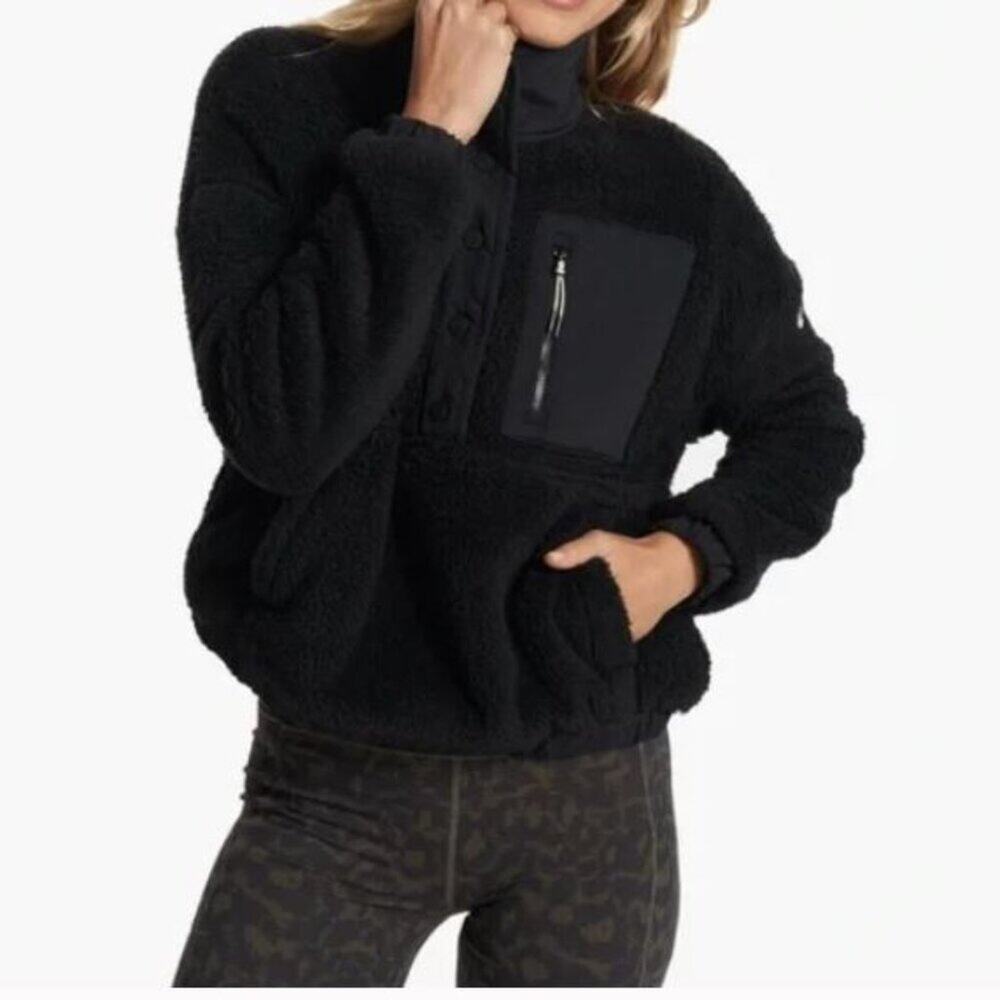 Vuori Cozy Sherpa Popover Sweater in Black Sz S